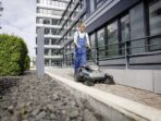 Kärcher KM 70/30 C Bp 2SB – Akku-Kehrmaschine mit Auffangbehälter – OHNE Akku und Ladegerät